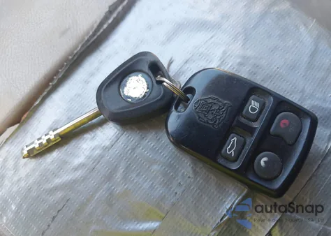 2002 Jaguar Xj8 from USA, damaged, VIN SAJDA14C12LF45607